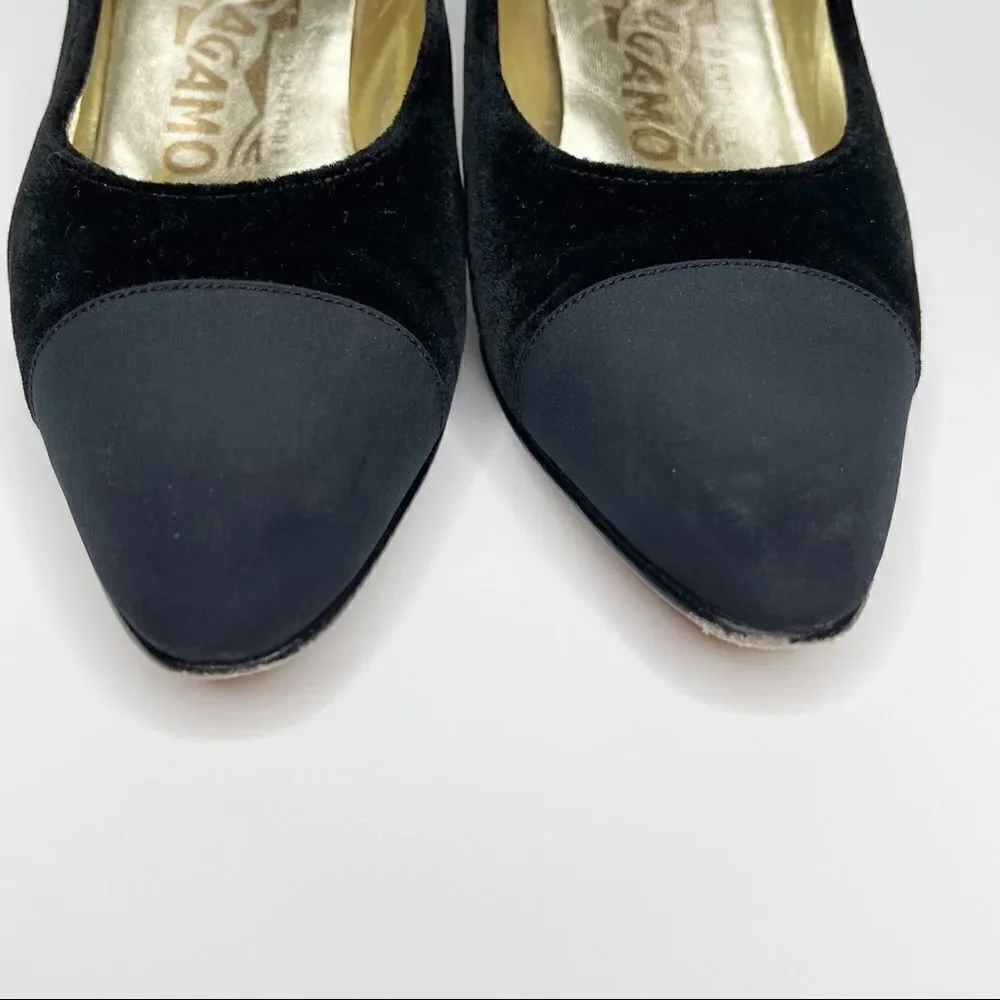 Salvatore Ferragamo Kitten Heel Cap Toe Black Pumps Size 7AA